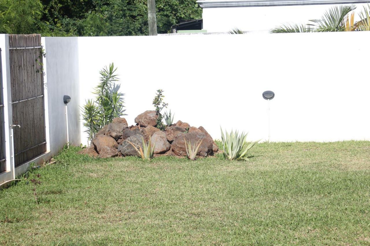 Villa Kayana Flic en Flac Exterior photo